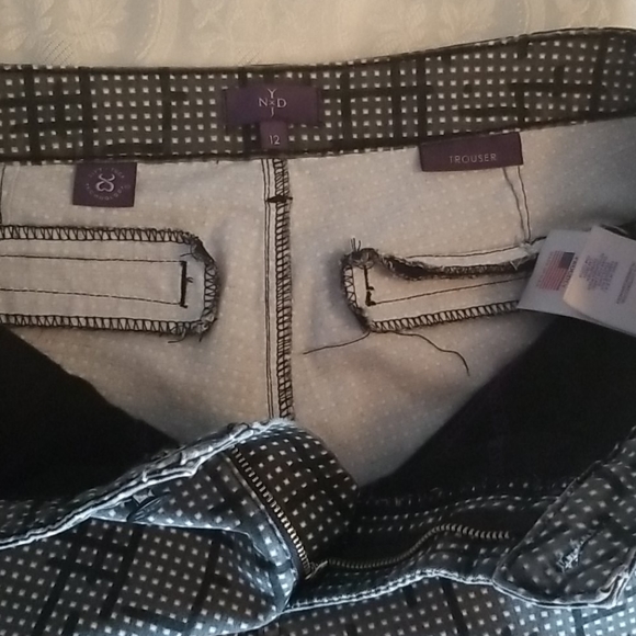 NYJD Sateen Denim Jeans - Picture 5 of 6